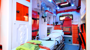 Thuê Xe Cấp Cứu Vận Chuyển Người Bệnh Tại Hạ Long Quảng Ninh – An Toàn, 24/7, Gọi 0915 965 115